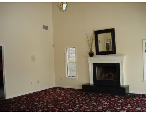 60 Abington Road, Unit 60 Danvers, MA 01923 - Photo 13 of 14 Gallery Image 13