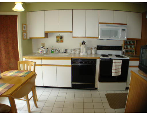 60 Abington Road, Unit 60 Danvers, MA 01923 - Photo 4 of 14 Gallery Image 4