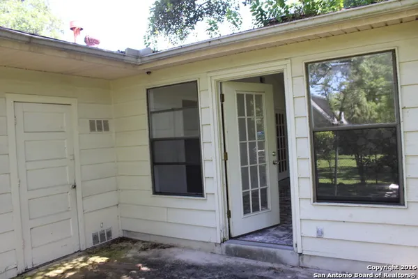$1,595 | 6515 Joline Lane, San Antonio, TX 78218