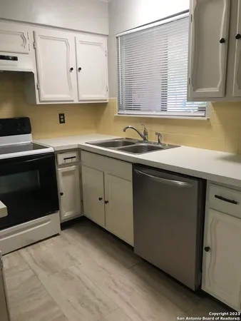 $1,595 | 6515 Joline Lane, San Antonio, TX 78218