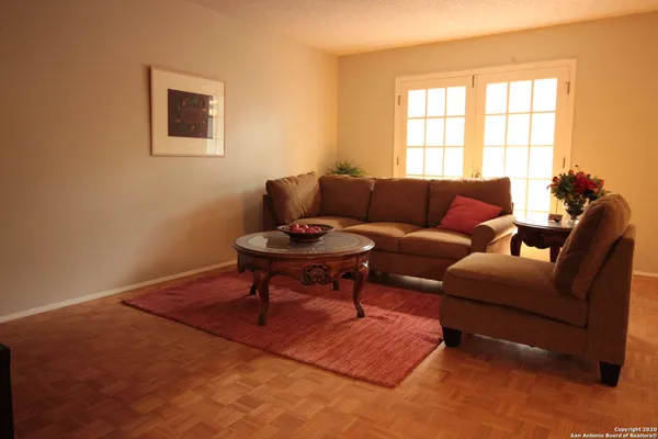 $1,595 | 6515 Joline Lane, San Antonio, TX 78218