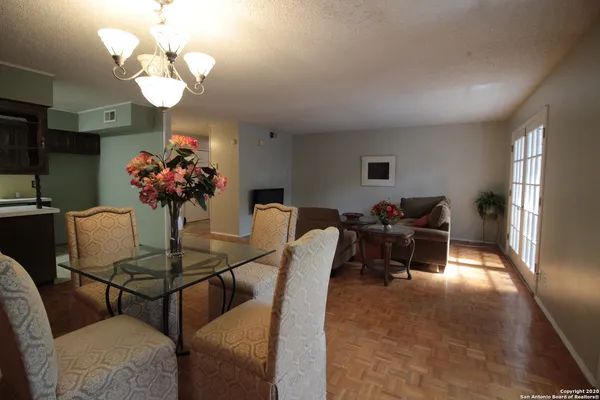 $1,595 | 6515 Joline Lane, San Antonio, TX 78218