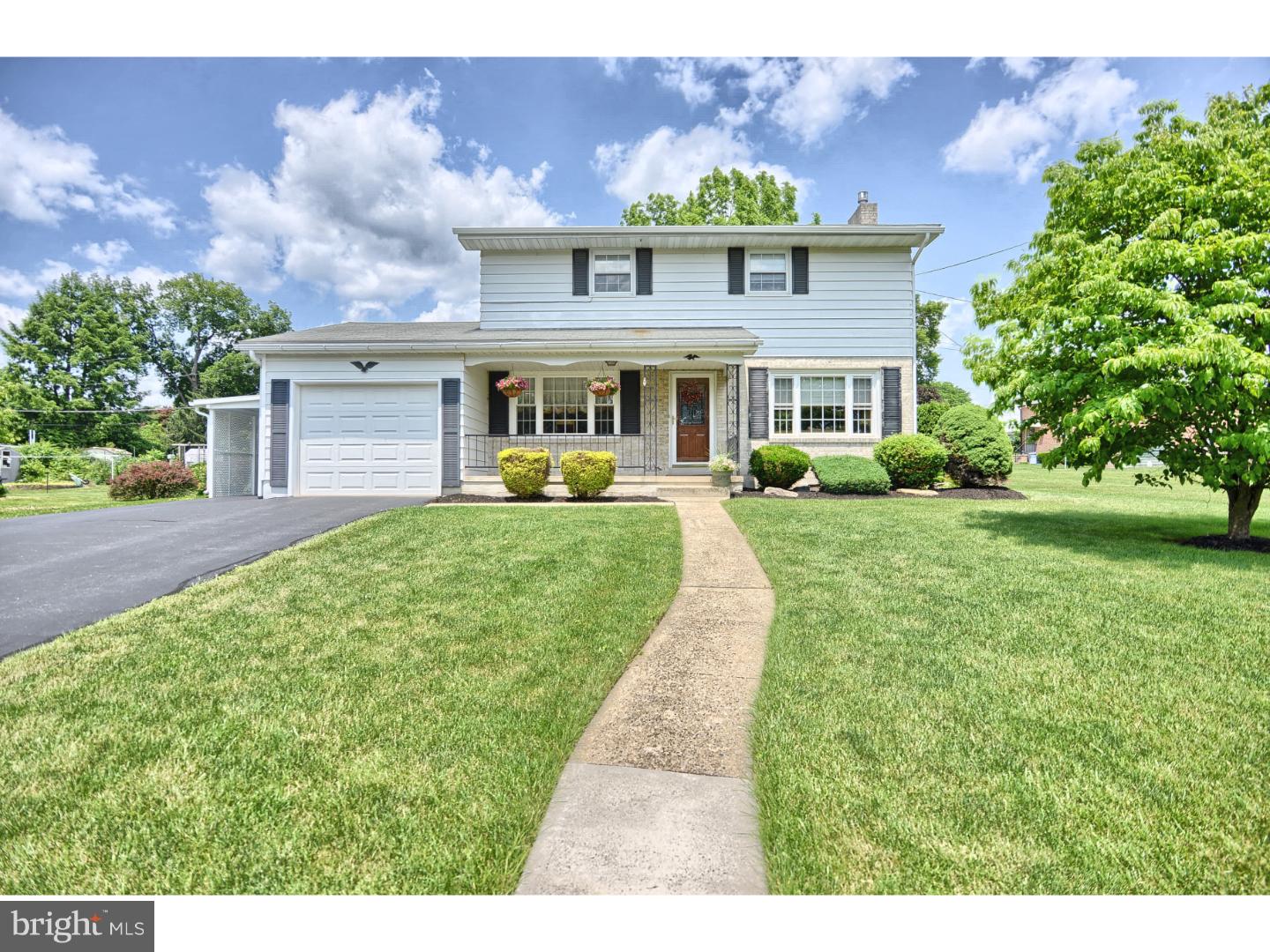 213 Rothermel Boulevard Reading, PA 19605 - Photo 2 of 25 Gallery Image 2