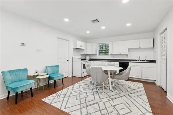 $3,800 | 1015 Roselawn Street, Metairie, LA 70001