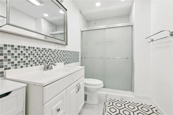 $3,800 | 1015 Roselawn Street, Metairie, LA 70001