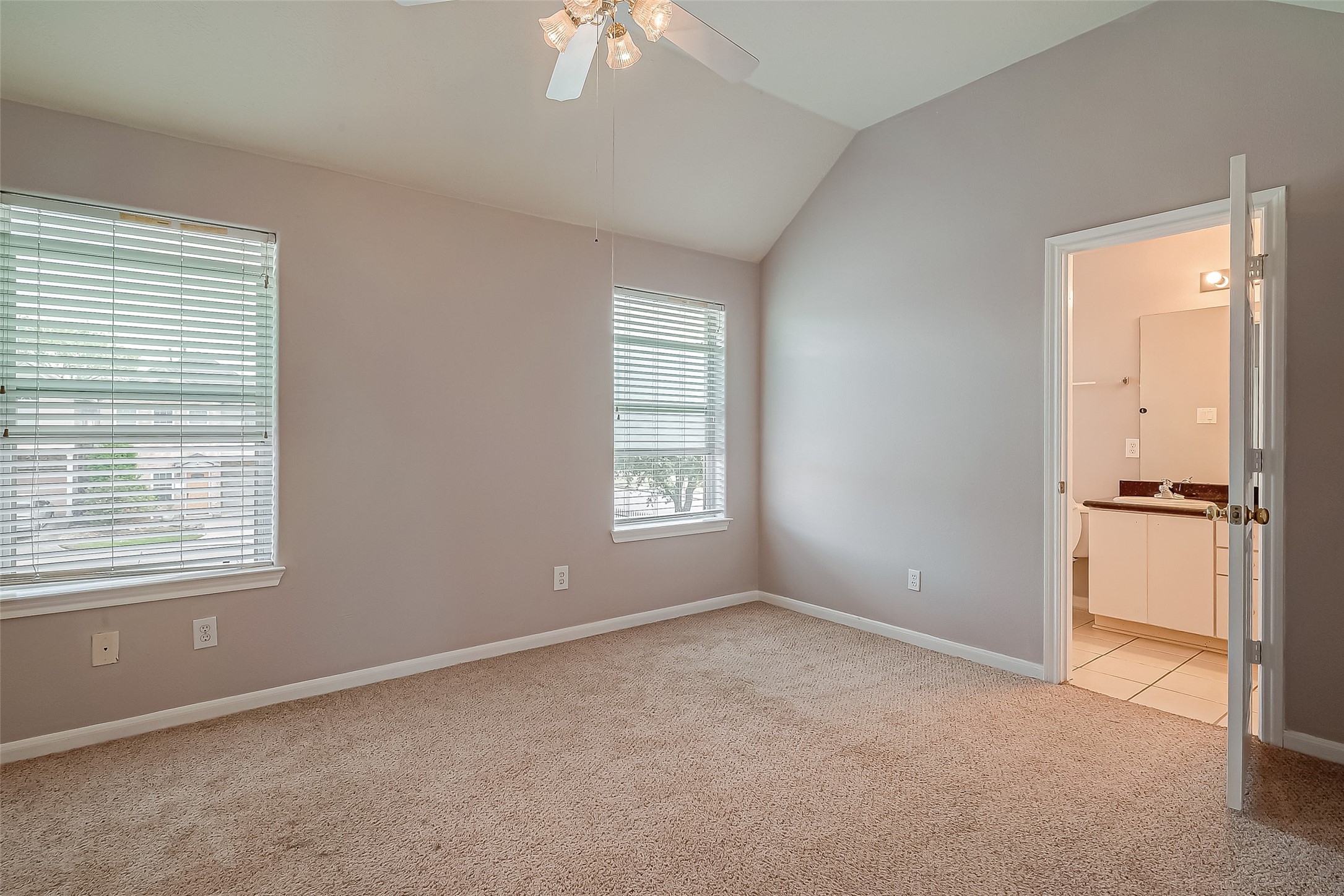 206 Sydnor Street Houston, TX 77020 - Photo 24 of 33
