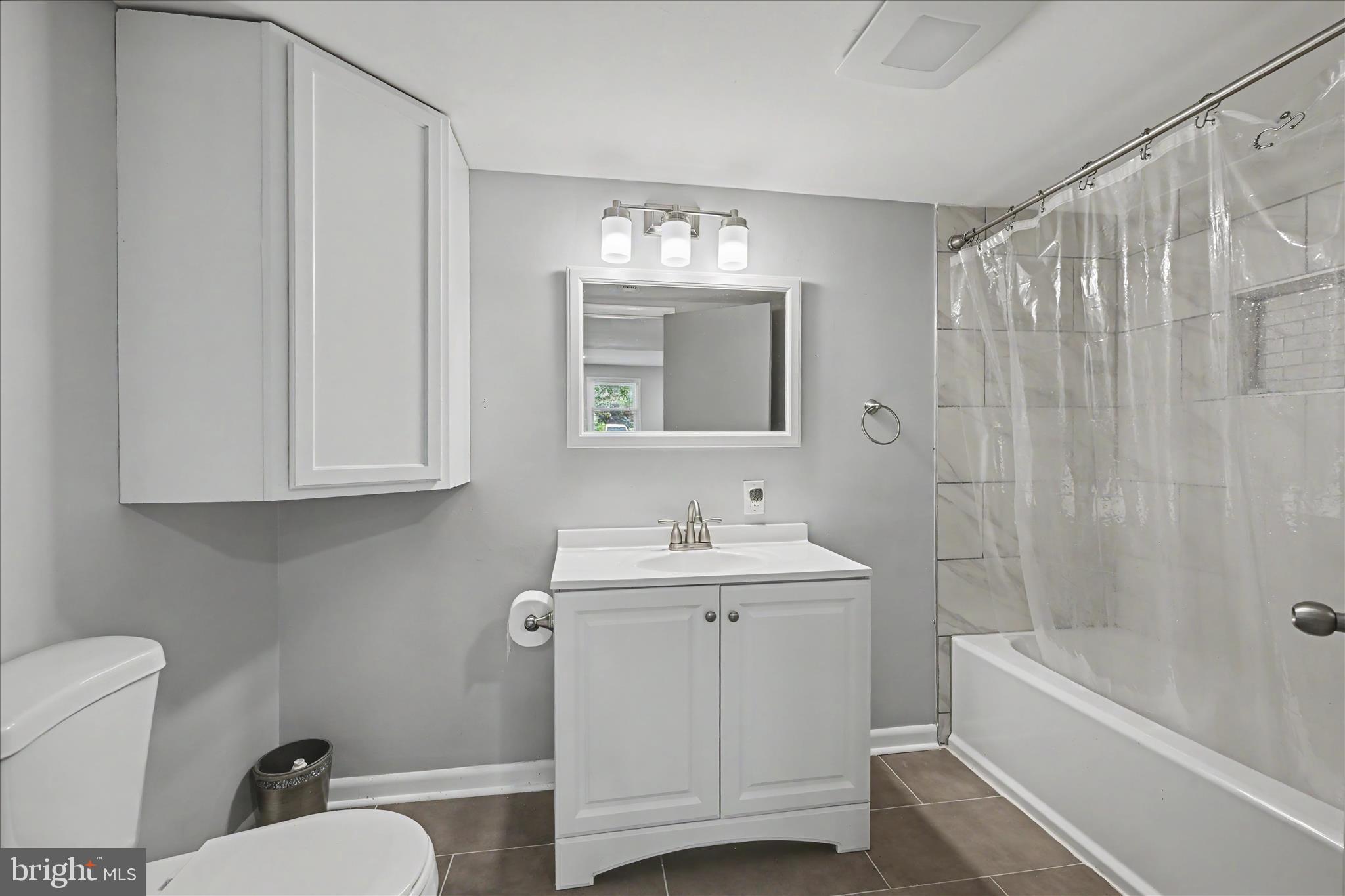 401 Grove Ridge Court Linthicum Heights, MD 21090 - Photo 25 of 35