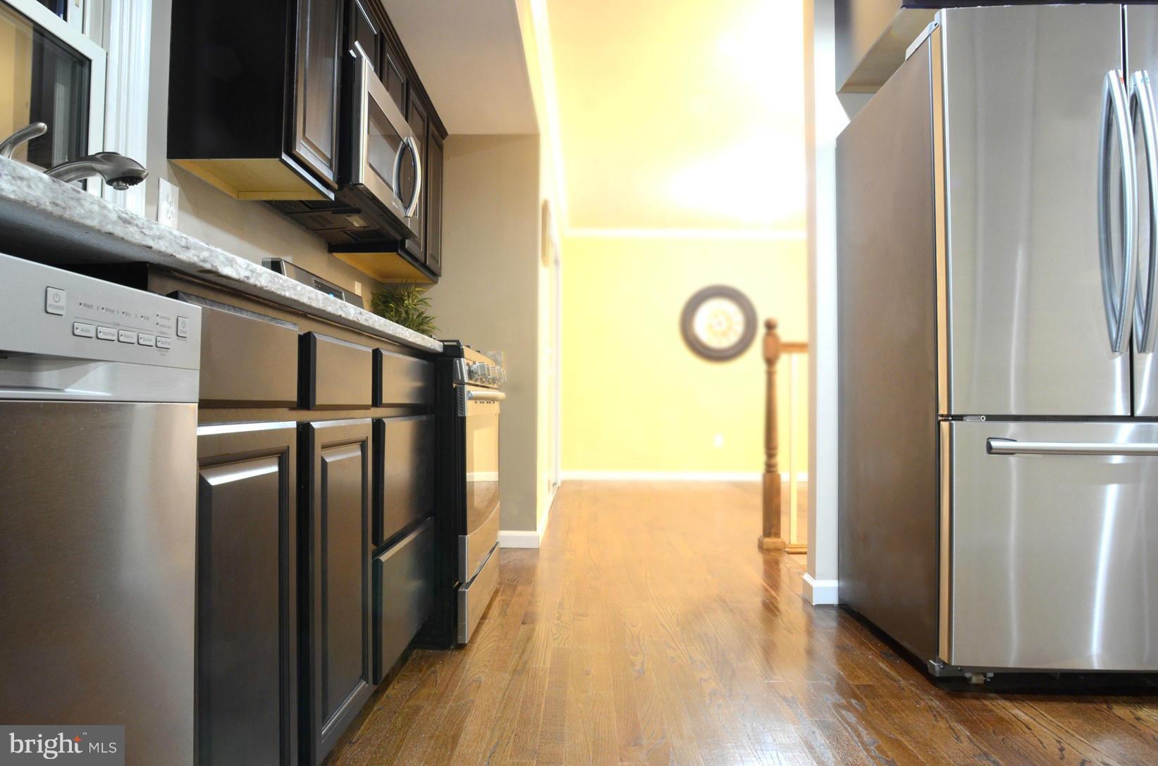 6706 Havenoak Road Baltimore, MD 21237 - Photo 3 of 11 Kitchen