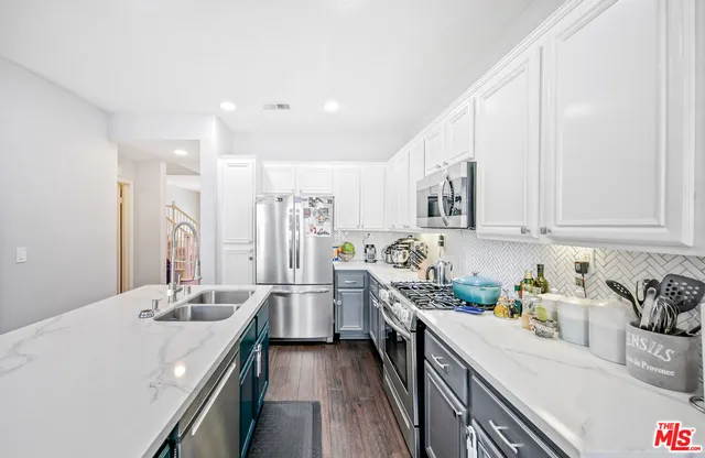 $699,000 | 26828 Willow Creek Lane, Unit 23, Valencia, CA 91355