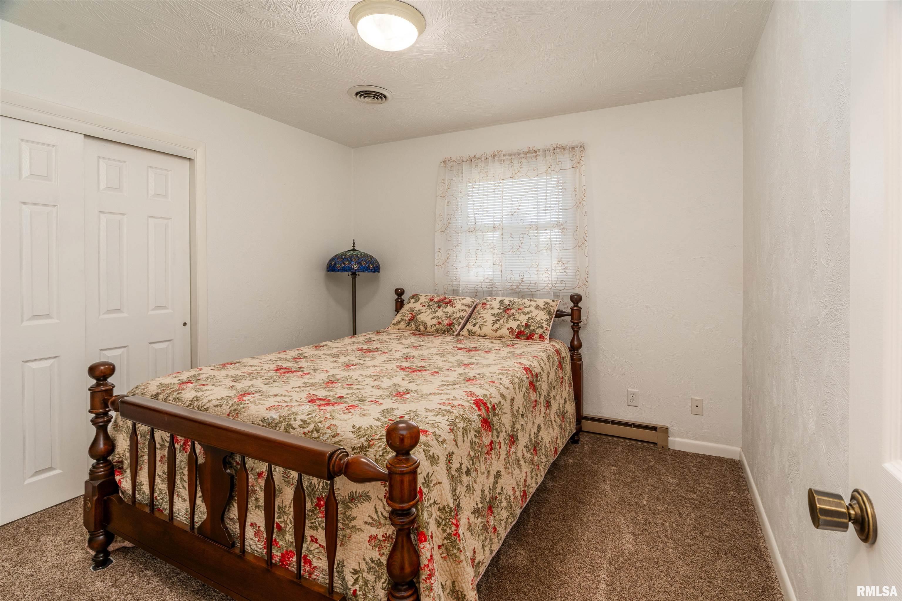 7009 Cherry Valley Road Marion, IL 62959 - Photo 15 of 46 Gallery Image 15