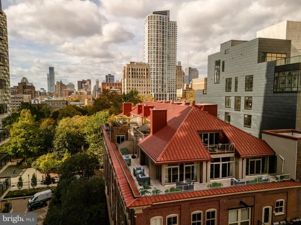 $3,375,000 | 227 South 6th Street, Unit PE, Philadelphia, PA 19106