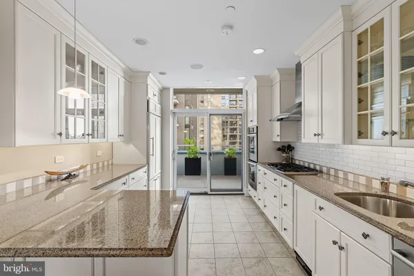 $3,375,000 | 227 South 6th Street, Unit PE, Philadelphia, PA 19106