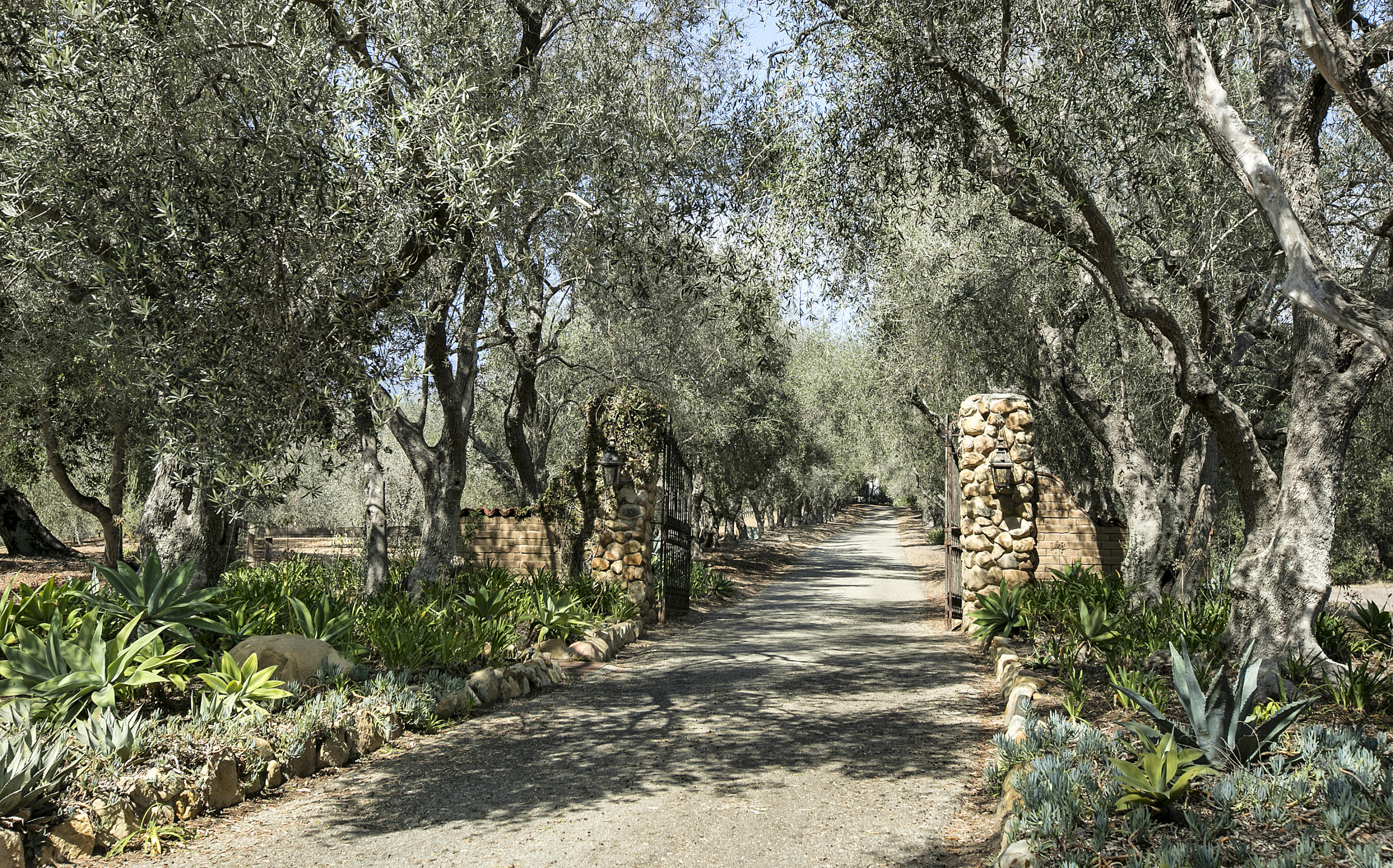 308 Ennisbrook Drive Montecito, CA 93108 - Photo 2 of 31 a view of outdoor space and yard