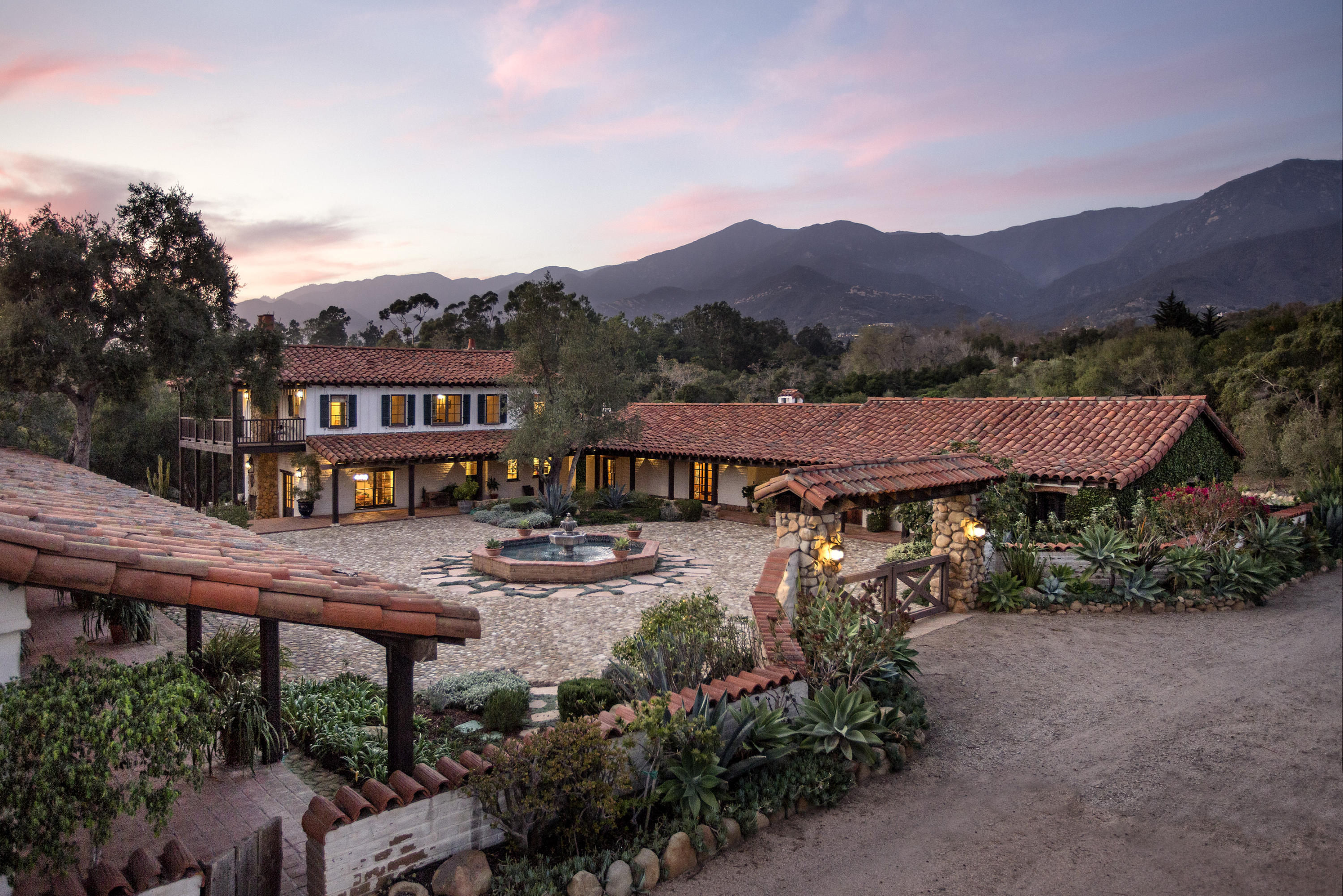 308 Ennisbrook Drive Montecito, CA 93108 - Photo 30 of 31 a view of a house with roof deck and sitting area