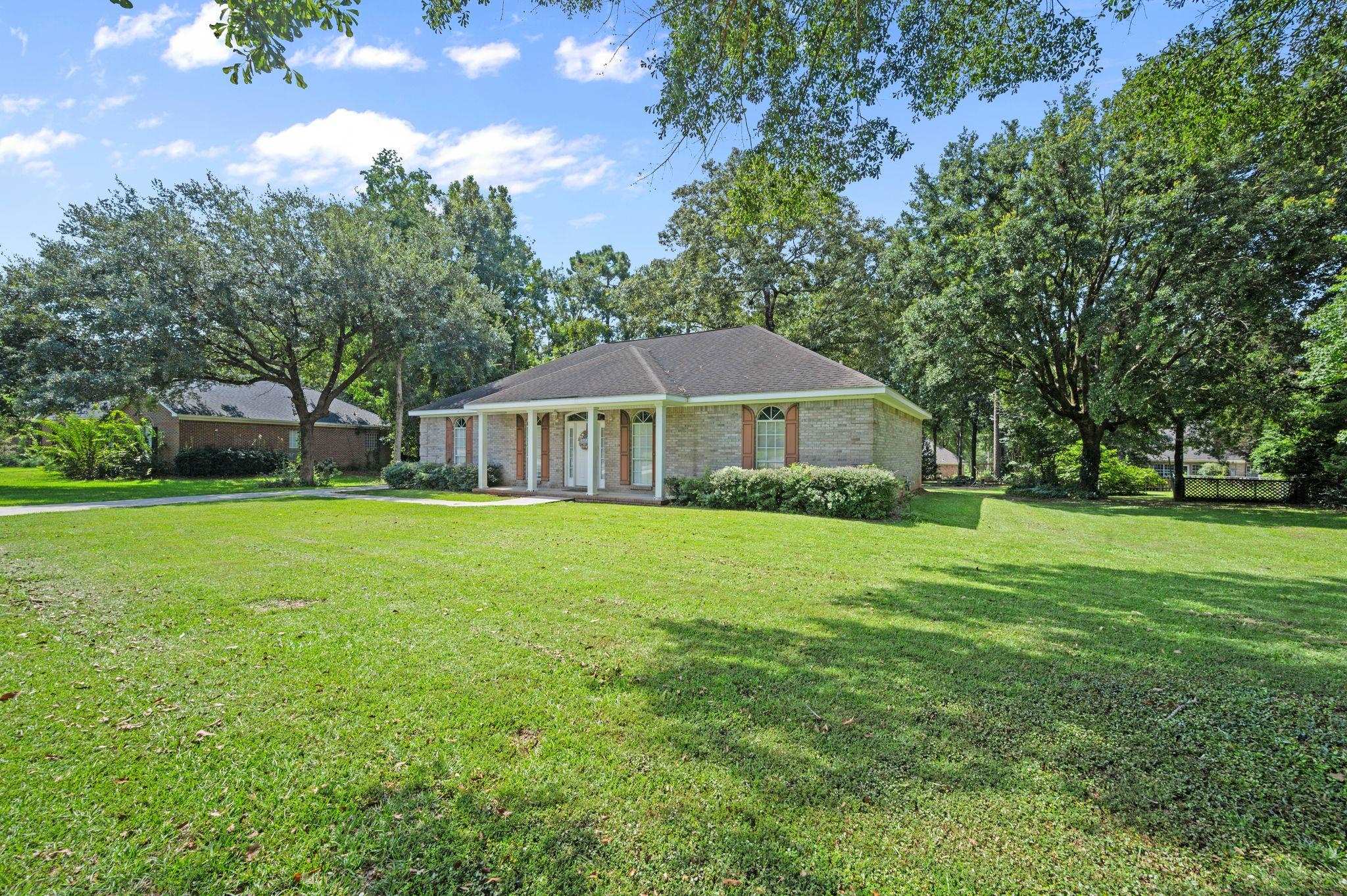 702 Rachel Drive Bay Minette, AL 36507 - Photo 6 of 35 Front Of Structure
