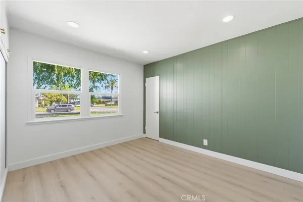 an empty room with window