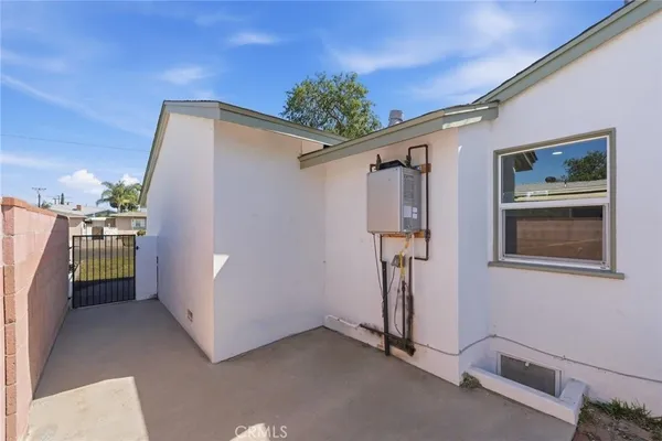 a view of a storage & utility room