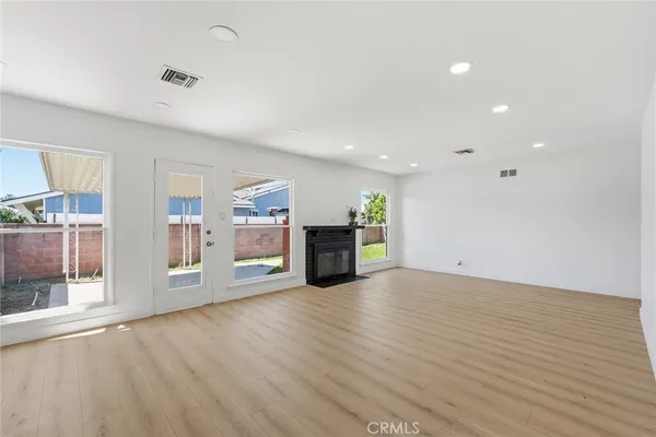 a view of a livingroom with a fireplace