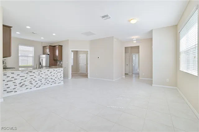 $295,000 | 2173 Summersweet Drive, Alva, FL 33920