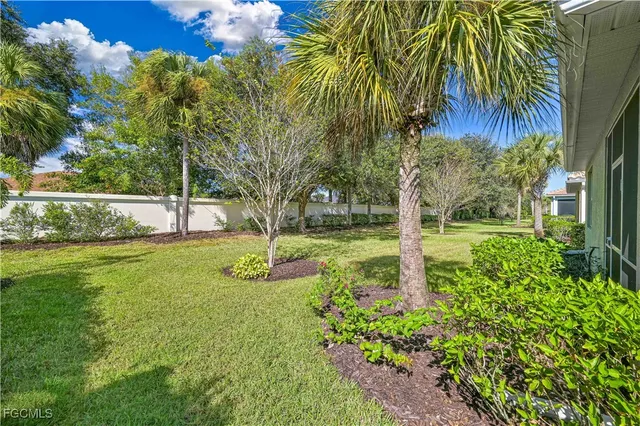 $295,000 | 2173 Summersweet Drive, Alva, FL 33920