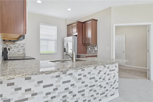 $295,000 | 2173 Summersweet Drive, Alva, FL 33920