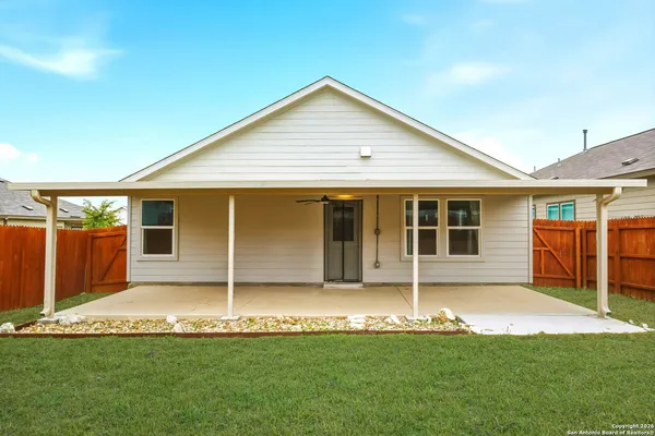 $2,000 | 14113 Swine Place, San Antonio, TX 78252