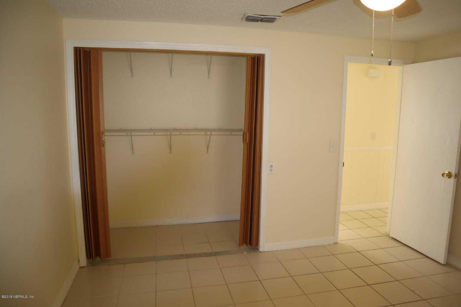 10757 Mareeba Road Jacksonville, FL 32246 - Photo 14 of 22 PHOTO-2019-11-24-17-35-09