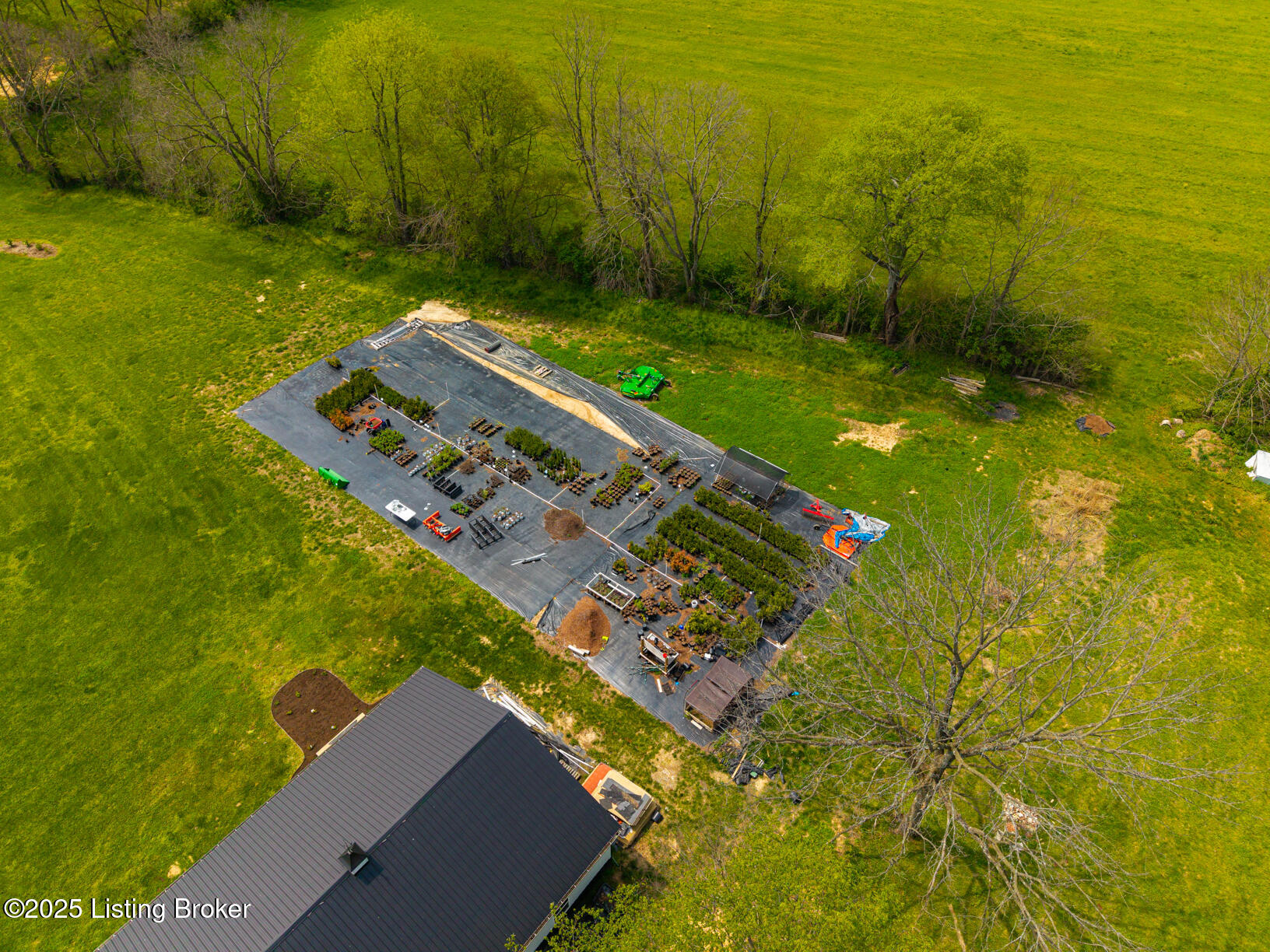 1660 Cropper Road Shelbyville, KY 40065 - Photo 43 of 61 DJI_20250419133828_0340_D