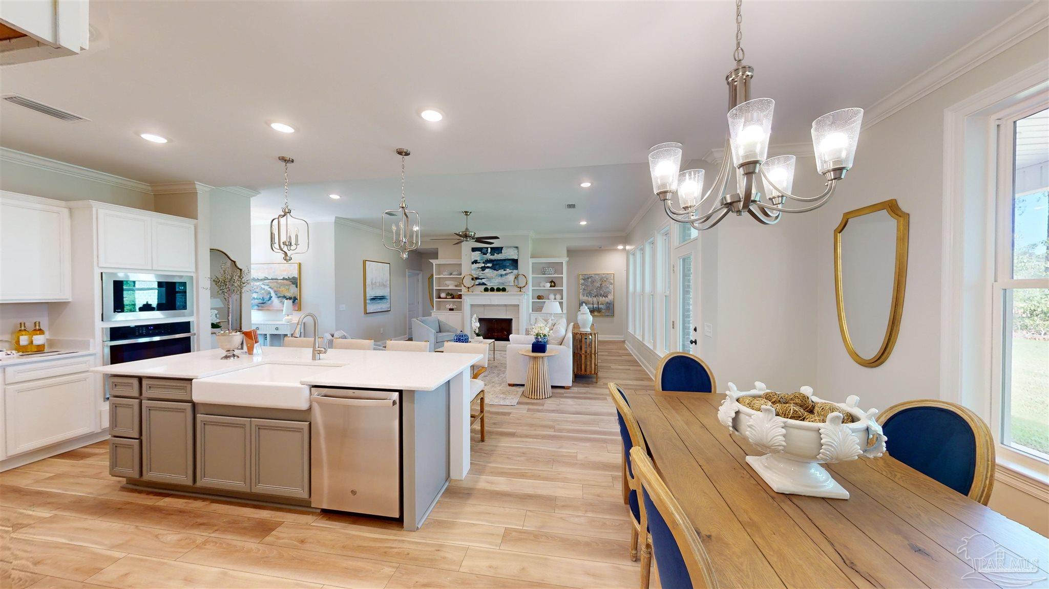5103 Berryhill Road Milton, FL 32570 - Photo 8 of 40 Gallery Image 8