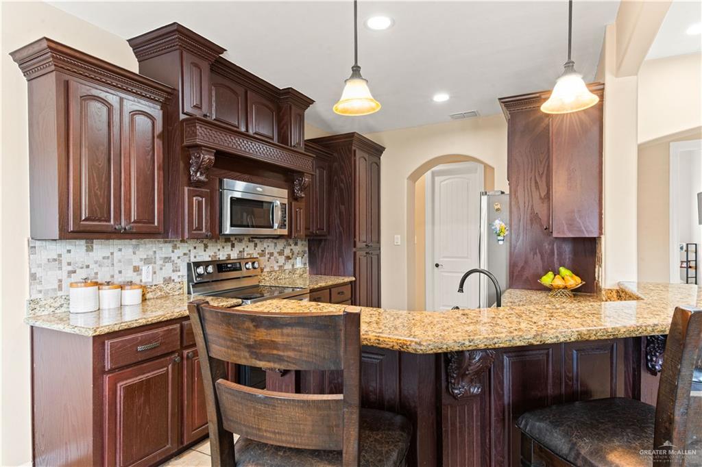 2024 Rice Avenue McAllen, TX 78504 - Photo 9 of 20