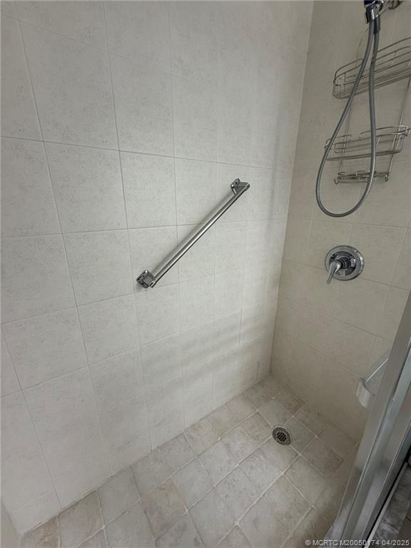 3096 Southeast Glasgow Drive Stuart, FL 34997 - Photo 19 of 24