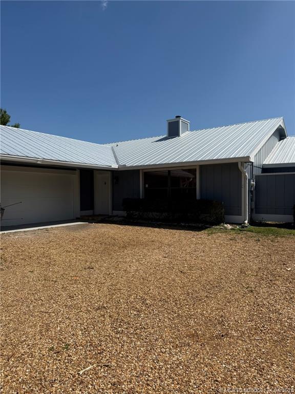 3096 Southeast Glasgow Drive Stuart, FL 34997 - Photo 3 of 24