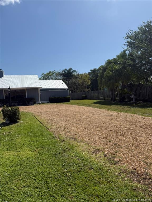 3096 Southeast Glasgow Drive Stuart, FL 34997 - Photo 4 of 24