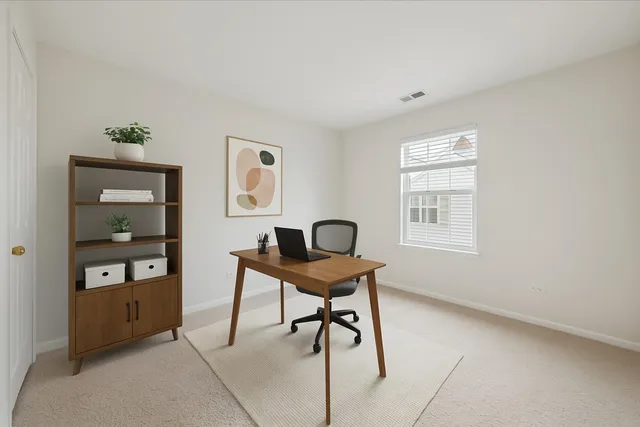 $3,400 | 6163 Mayfair Avenue, Morton Grove, IL 60053