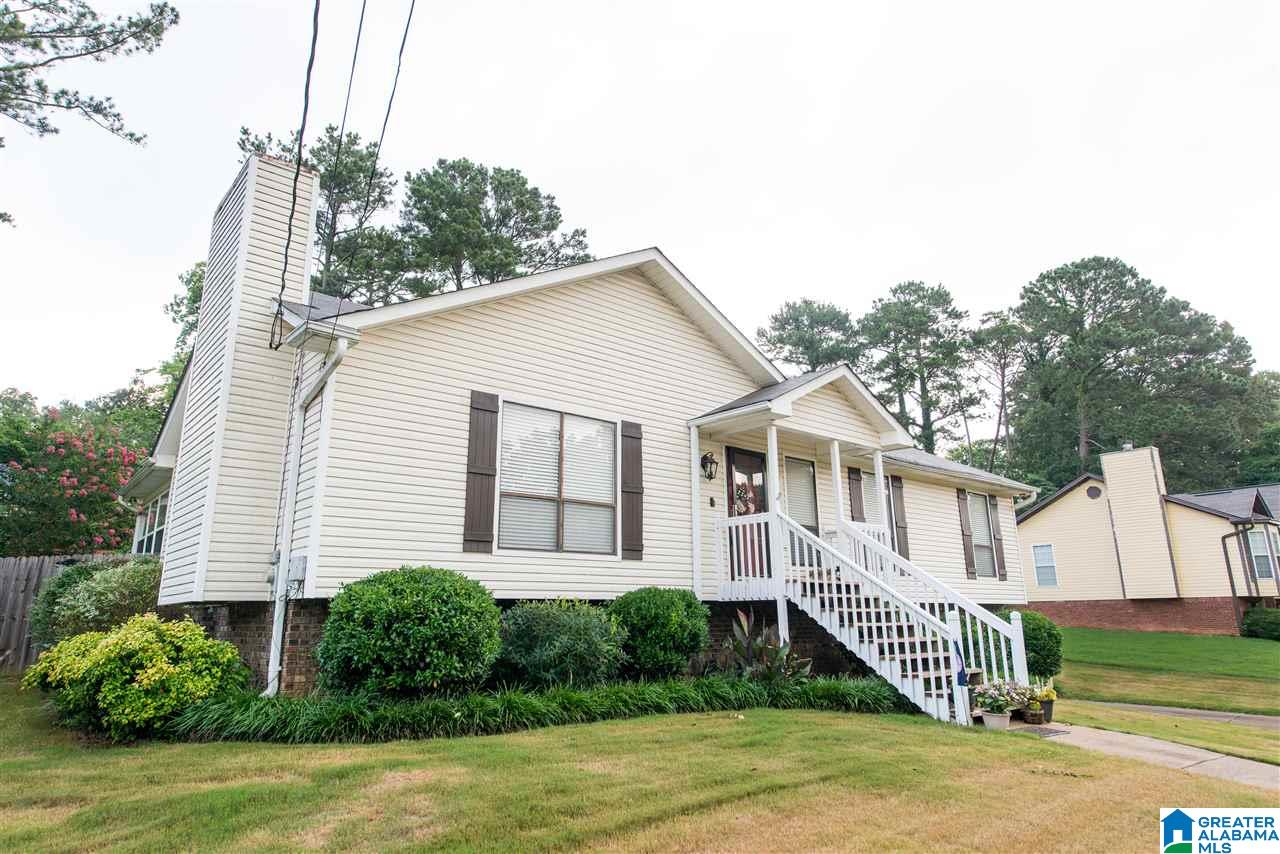 2628 Chestnut Way Pinson, AL 35126 - Photo 2 of 34