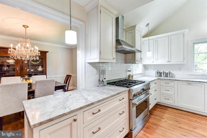 7219 Hyde Road Falls Church, VA 22043 - Photo 9 of 47