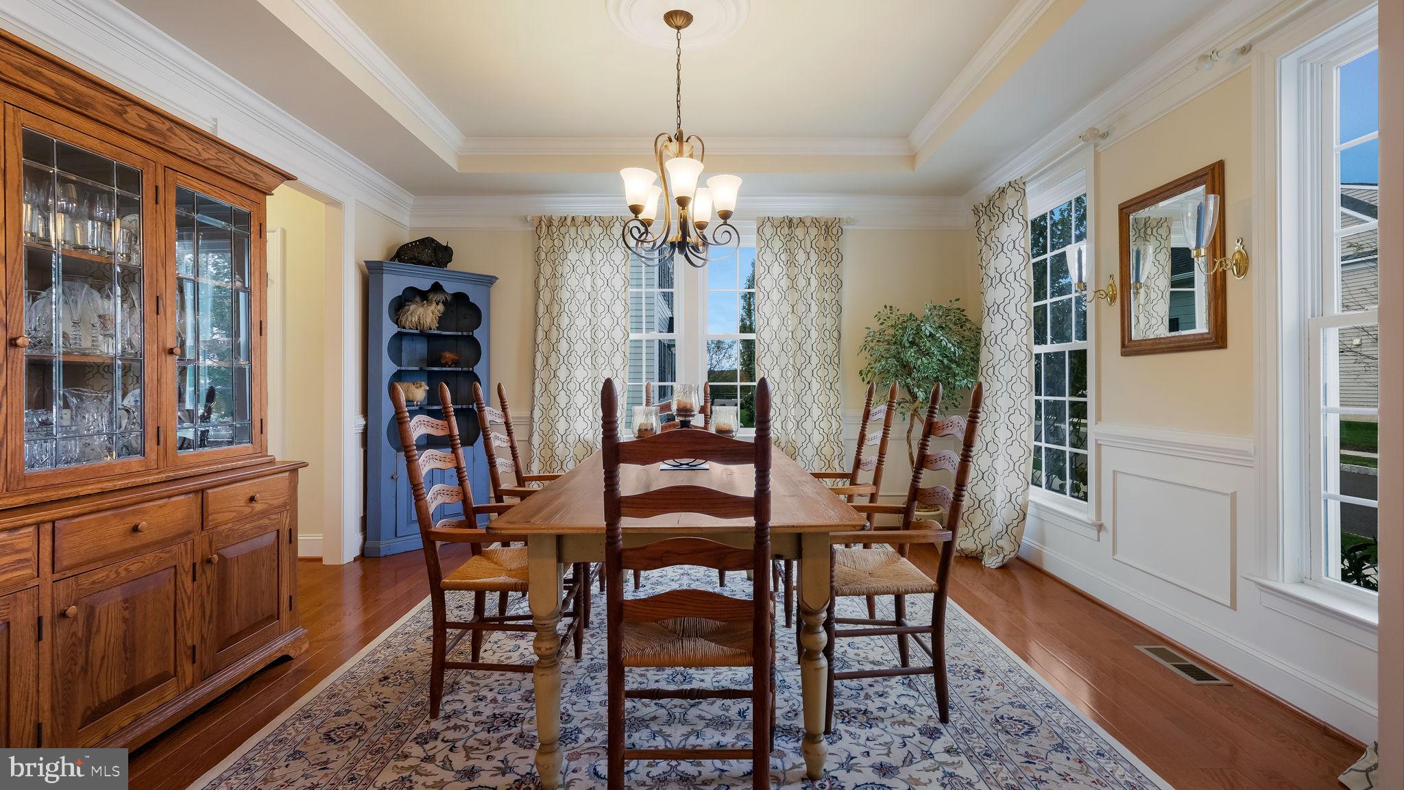 4750 Morlen Road Doylestown, PA 18902 - Photo 4 of 18 INVITING FORMAL DINING ROOM