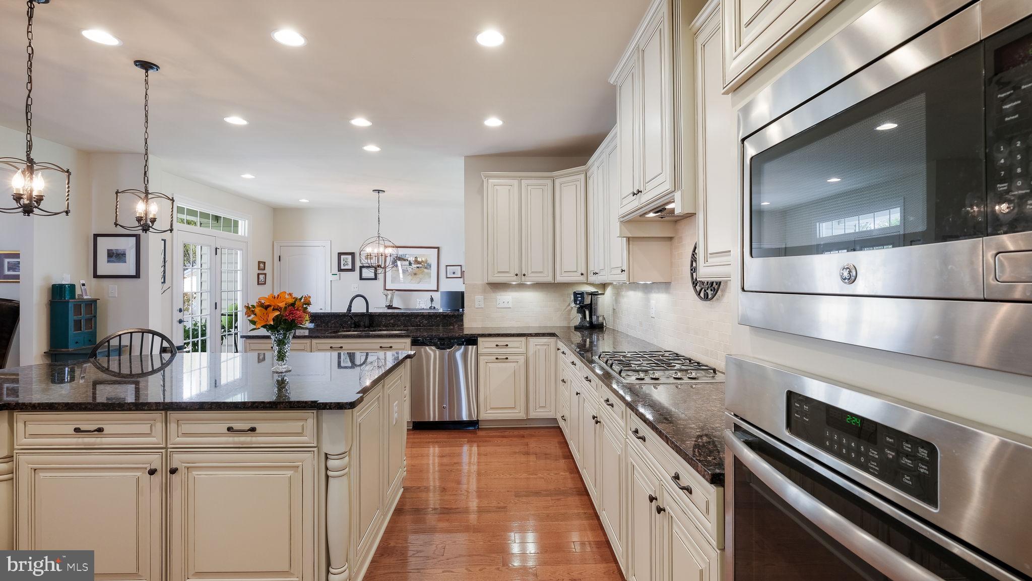 4750 Morlen Road Doylestown, PA 18902 - Photo 6 of 18 STUNNING KITCHEN