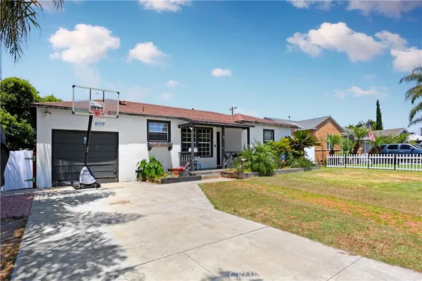 $675,000 | 9049 Lemoran Avenue, Downey, CA 90240
