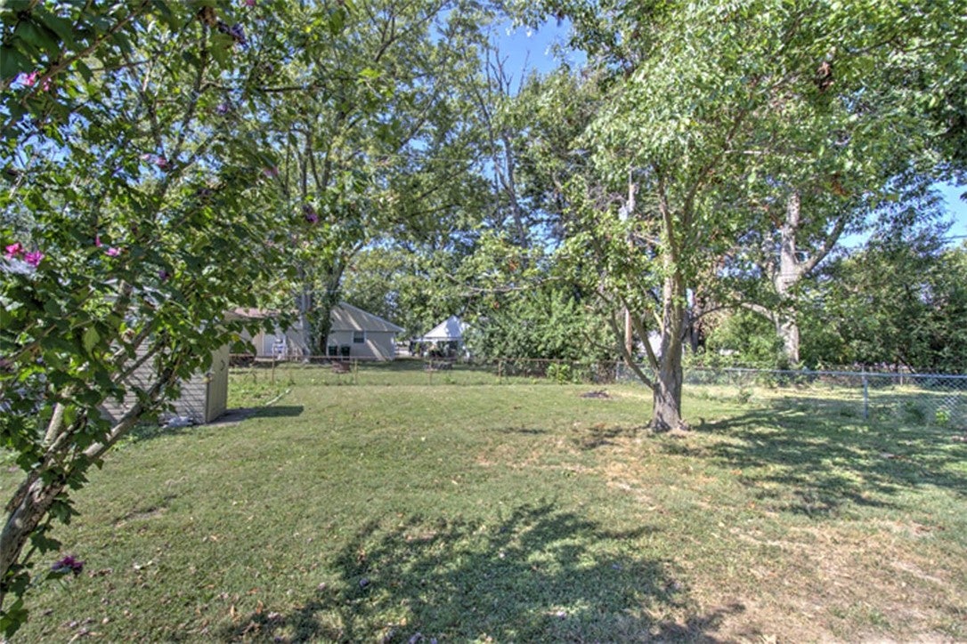2157 North Dennis Avenue Decatur, IL 62526 - Photo 23 of 24 Gallery Image 23