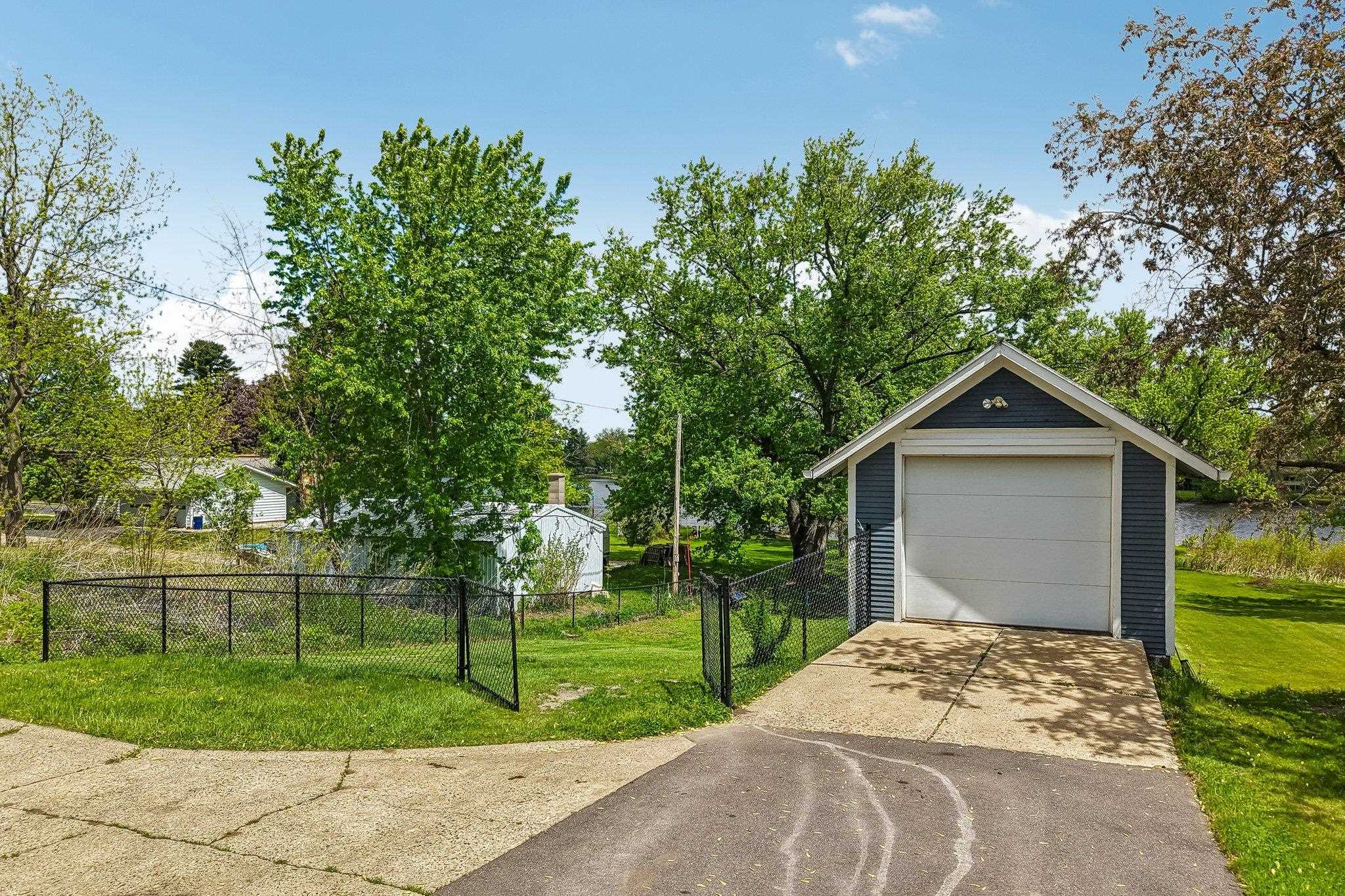 333 West State Street Mauston, WI 53948 - Photo 3 of 68