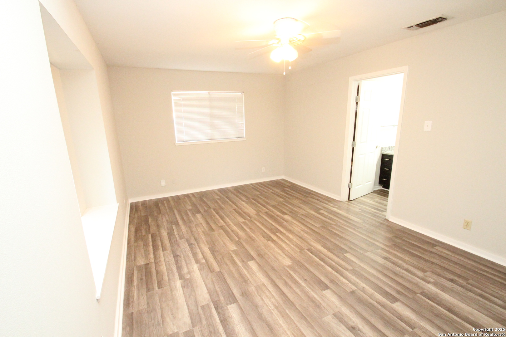 310 Threadneedle Lane San Antonio, TX 78227 - Photo 20 of 27