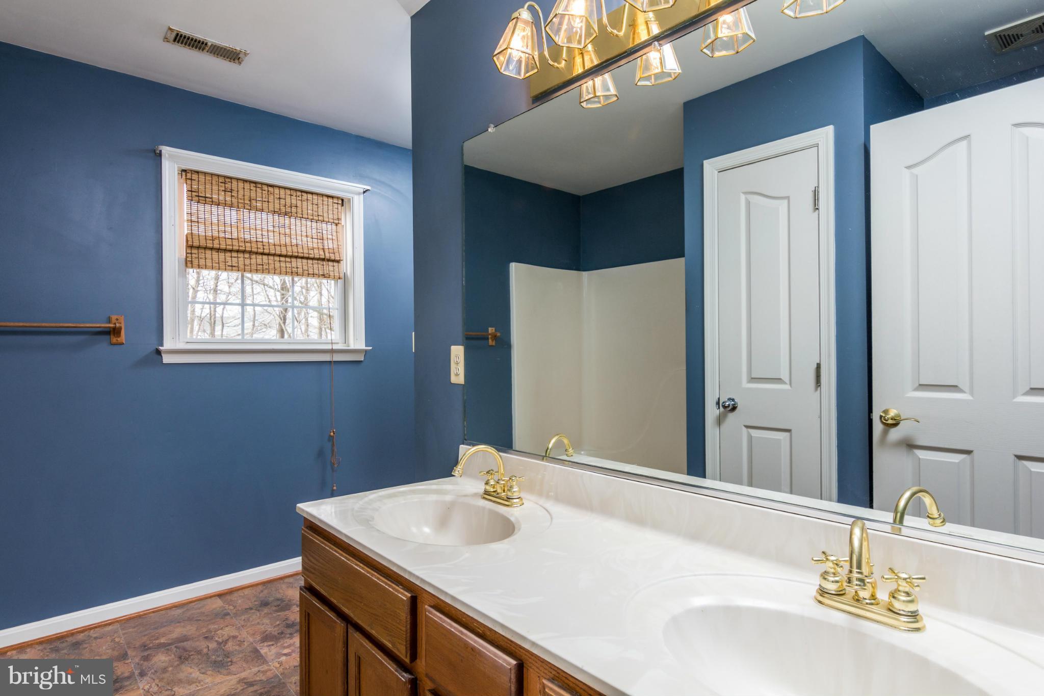 816 Rielly Road Deale, MD 20751 - Photo 17 of 30 Bath