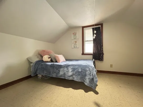 $250,000 | 401 Gardner's Row, Appleton, WI 54915