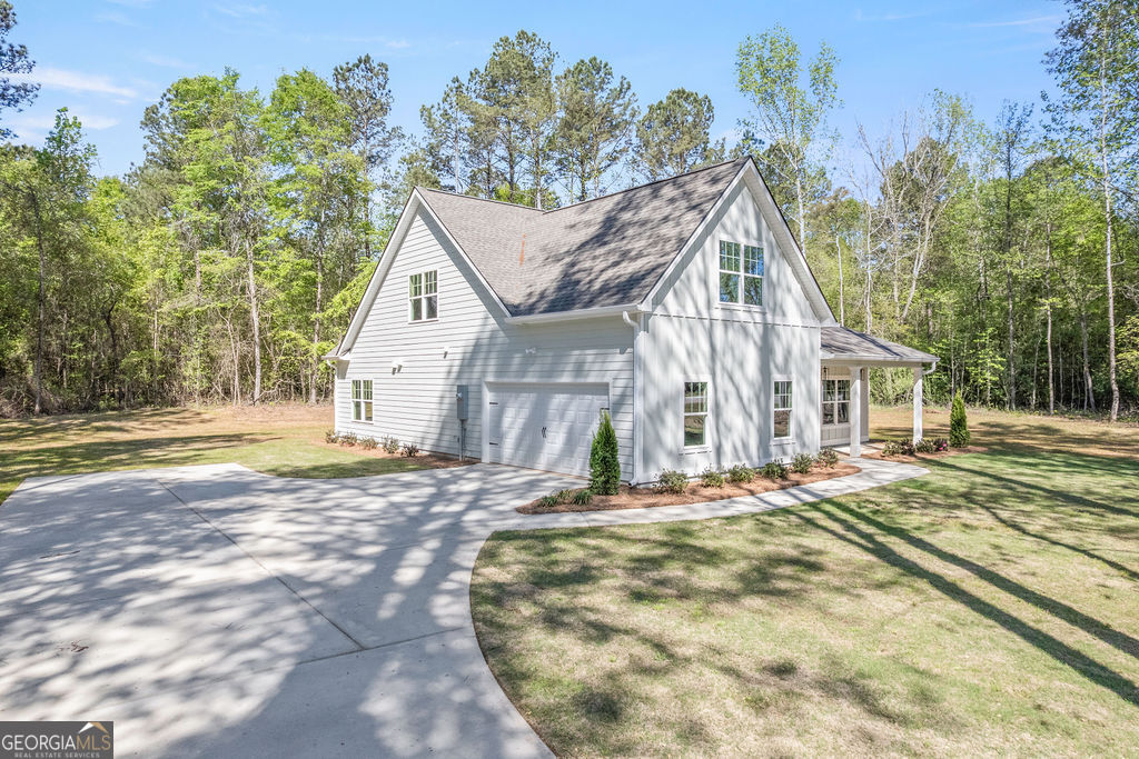 1685 Sewell Road Grantville, GA 30220 - Photo 2 of 26