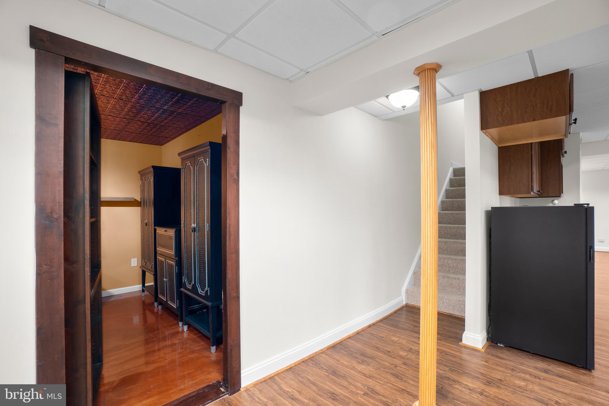 21877 Boonsboro Mountain Road Boonsboro, MD 21713 - Photo 47 of 62 a view of a hallway and wooden floor