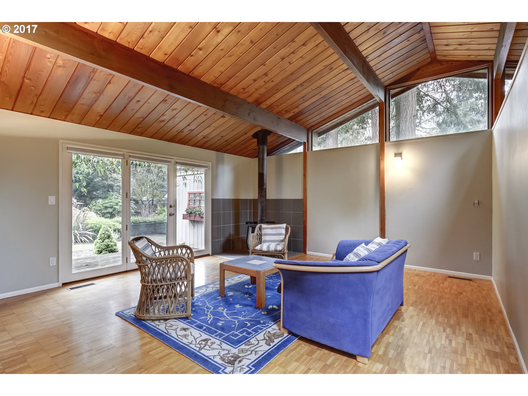 19136 Pilkington Road Lake Oswego, OR 97035 - Photo 16 of 28 Gallery Image 16