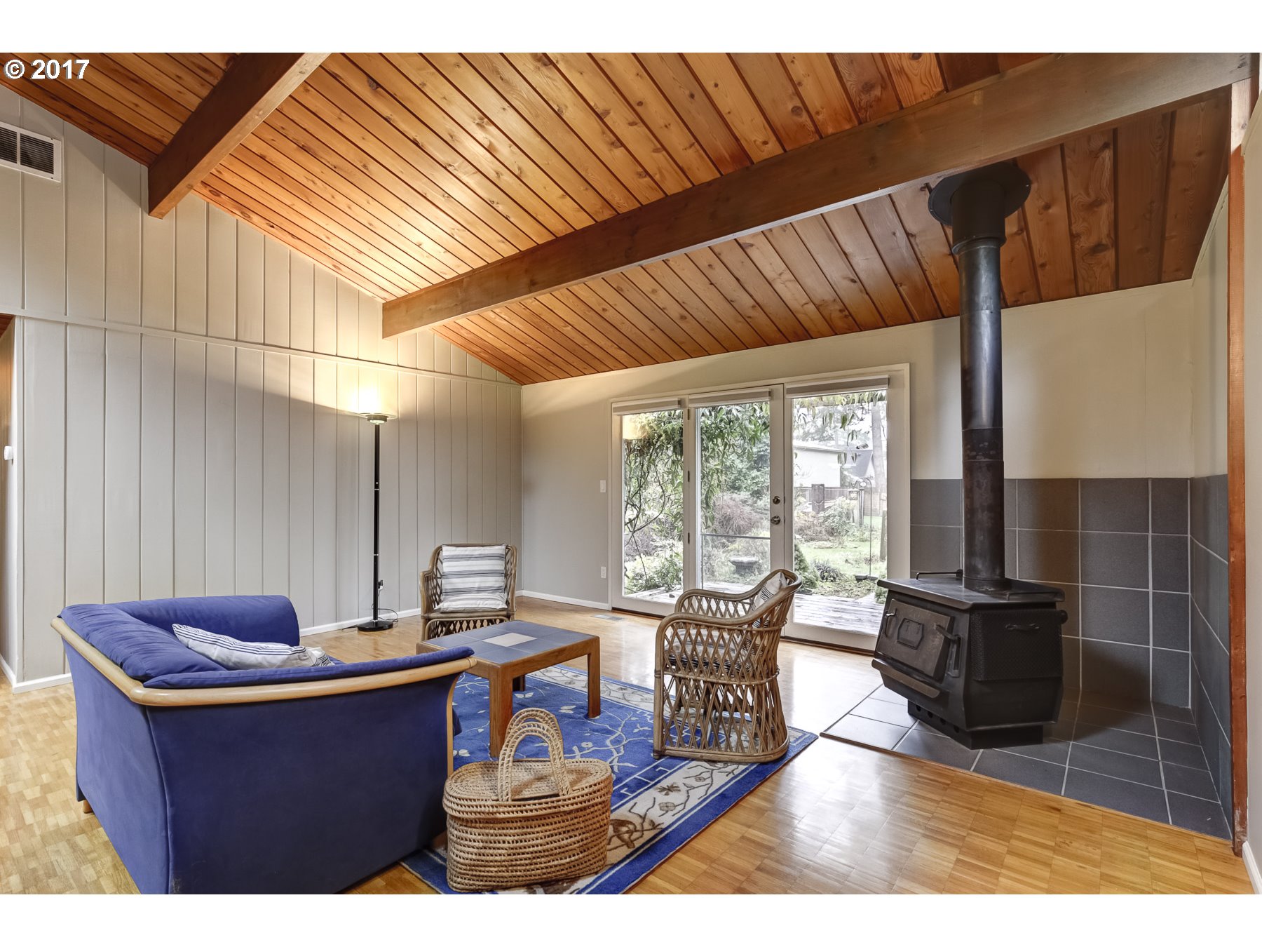 19136 Pilkington Road Lake Oswego, OR 97035 - Photo 17 of 28 Gallery Image 17
