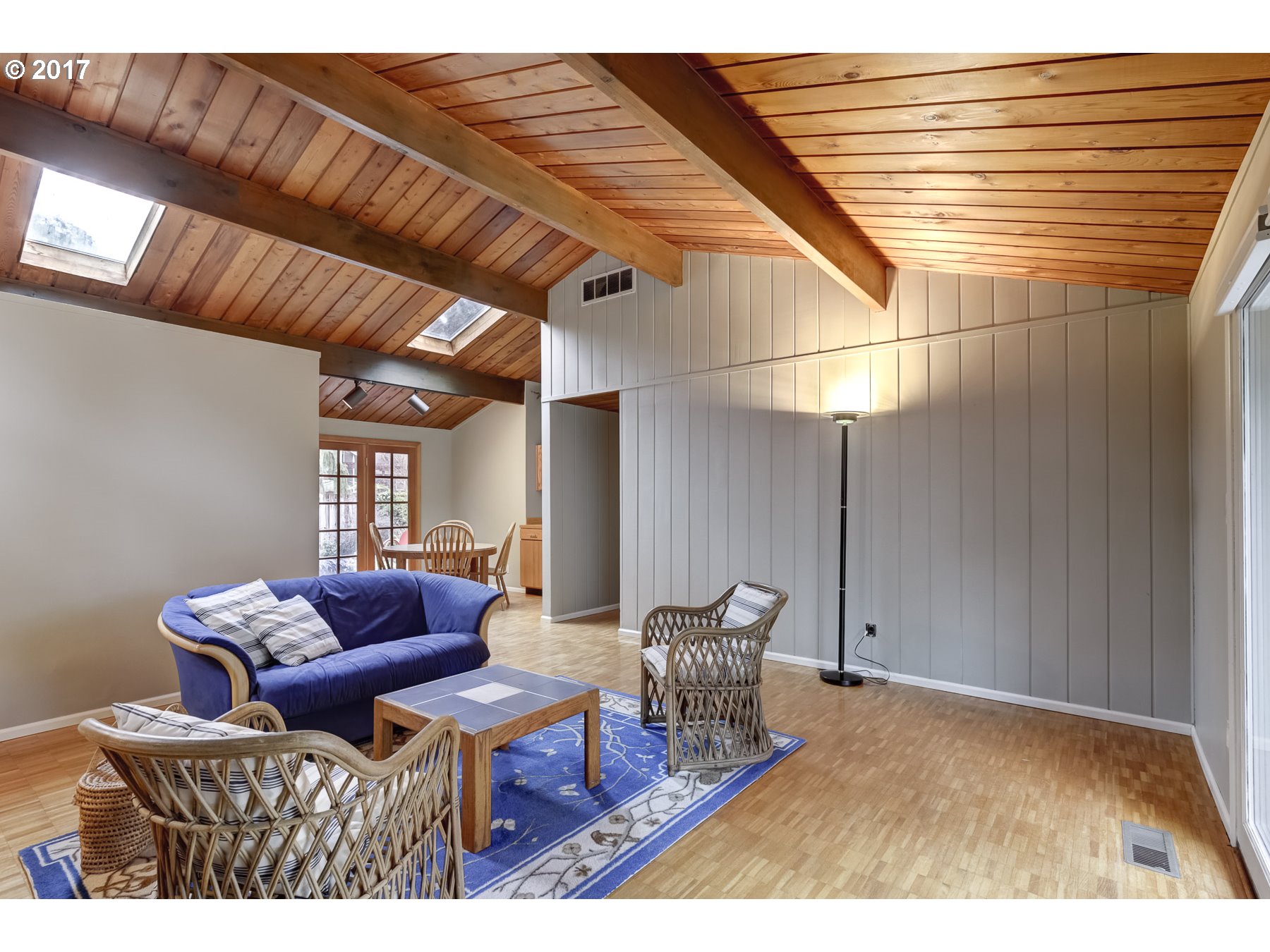 19136 Pilkington Road Lake Oswego, OR 97035 - Photo 19 of 28 Gallery Image 19