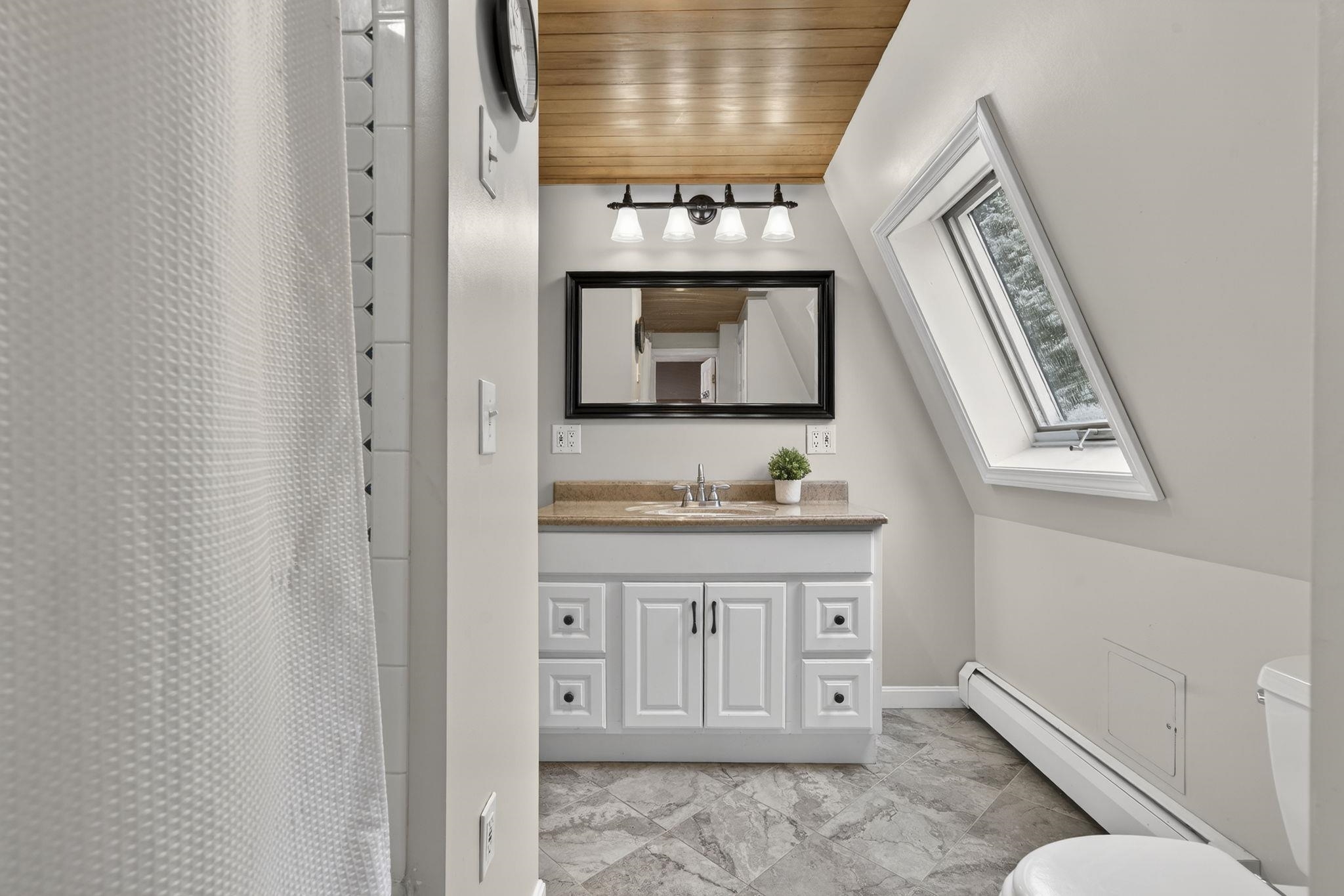 218 Old Turnpike Road Nottingham, NH 03290 - Photo 36 of 64